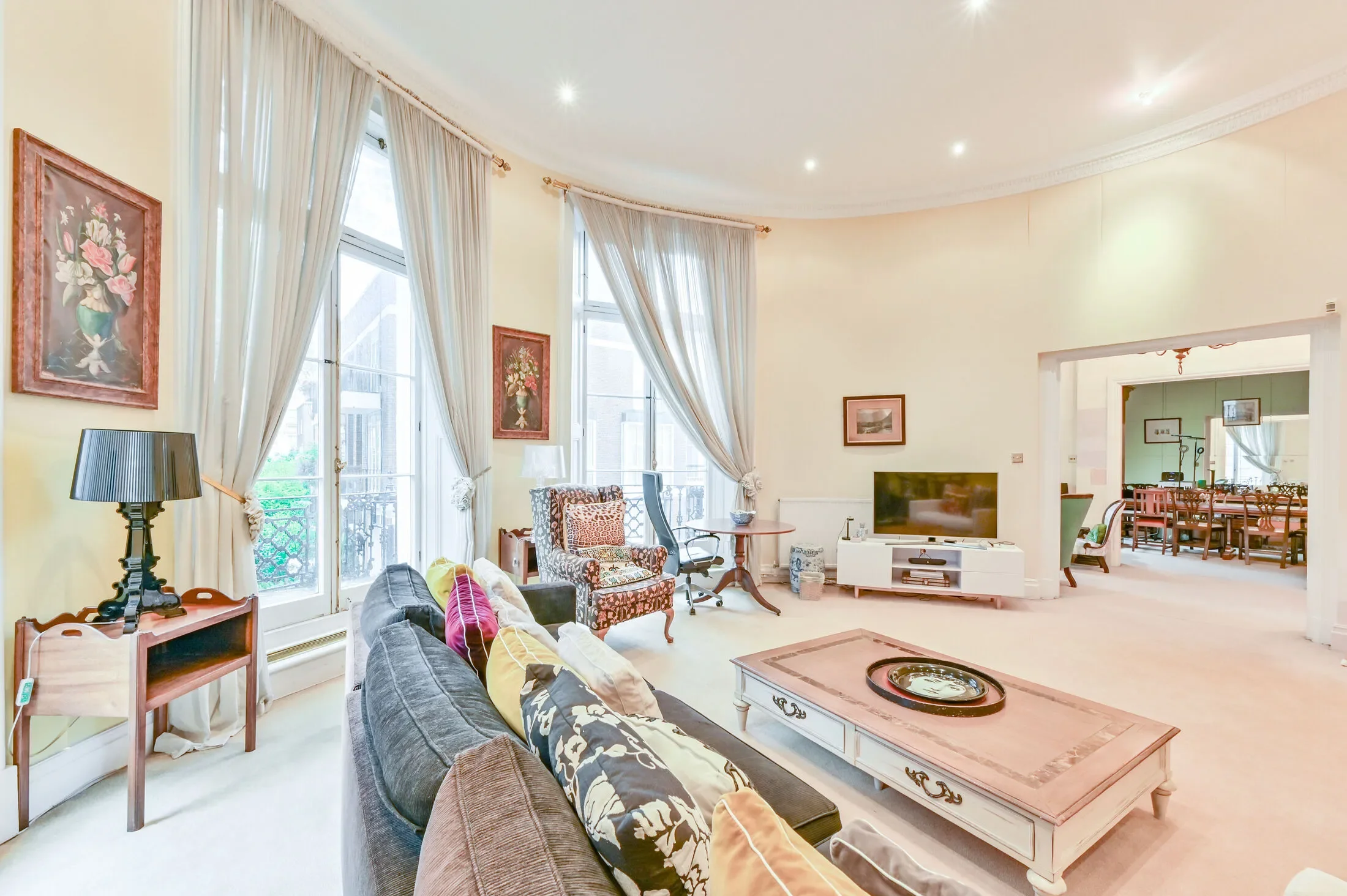 Flat Hyde Park Square in City of Westminster