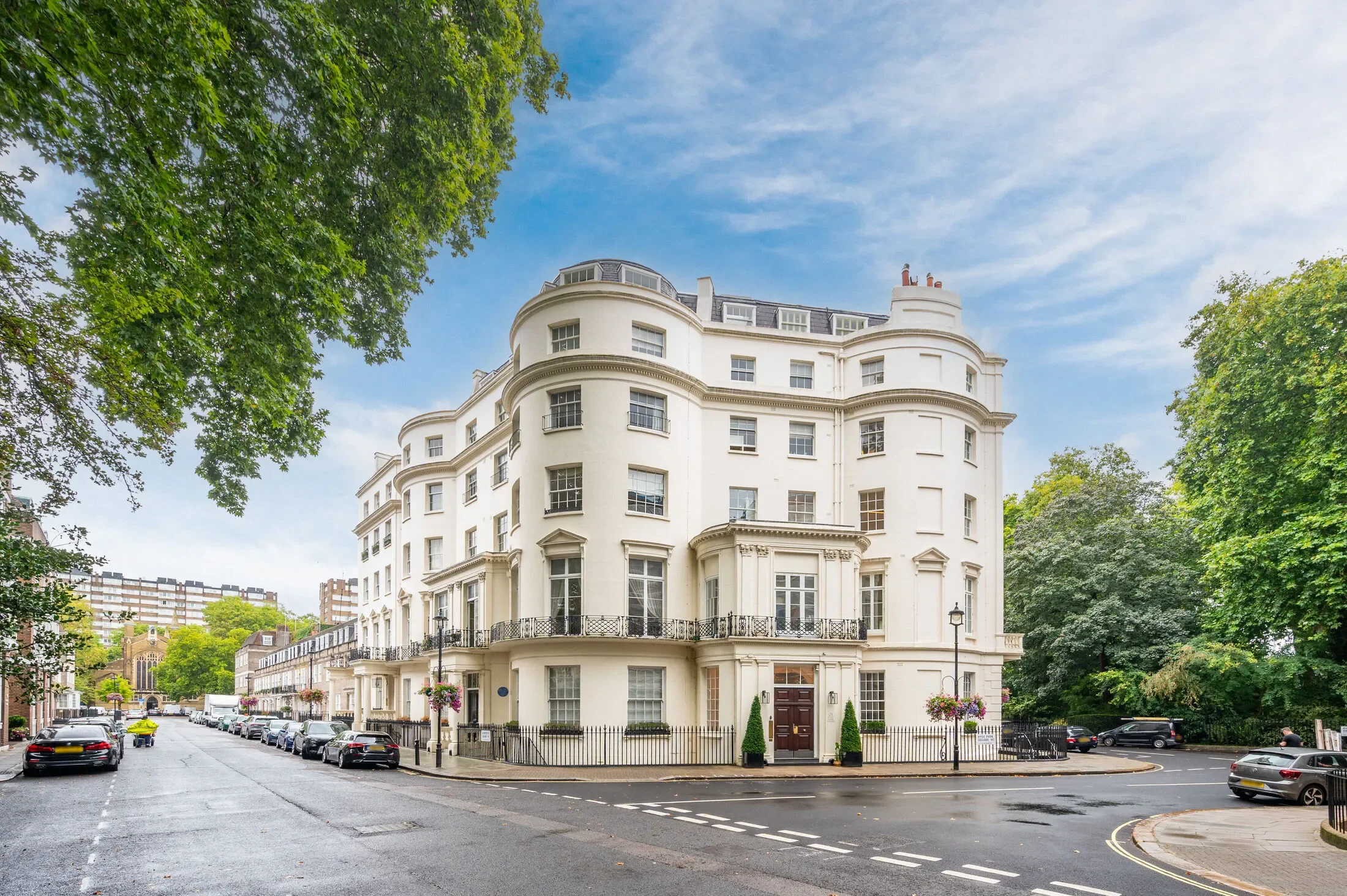 Flat Hyde Park Square in City of Westminster