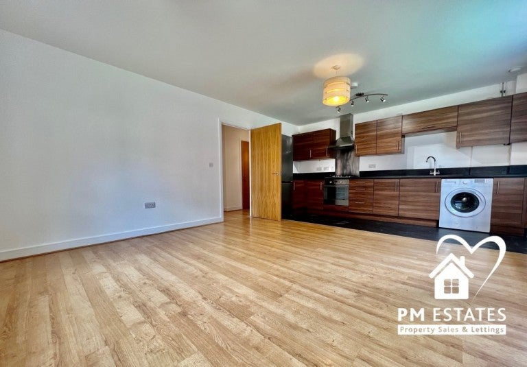 Flat Heron Court in East Hertfordshire