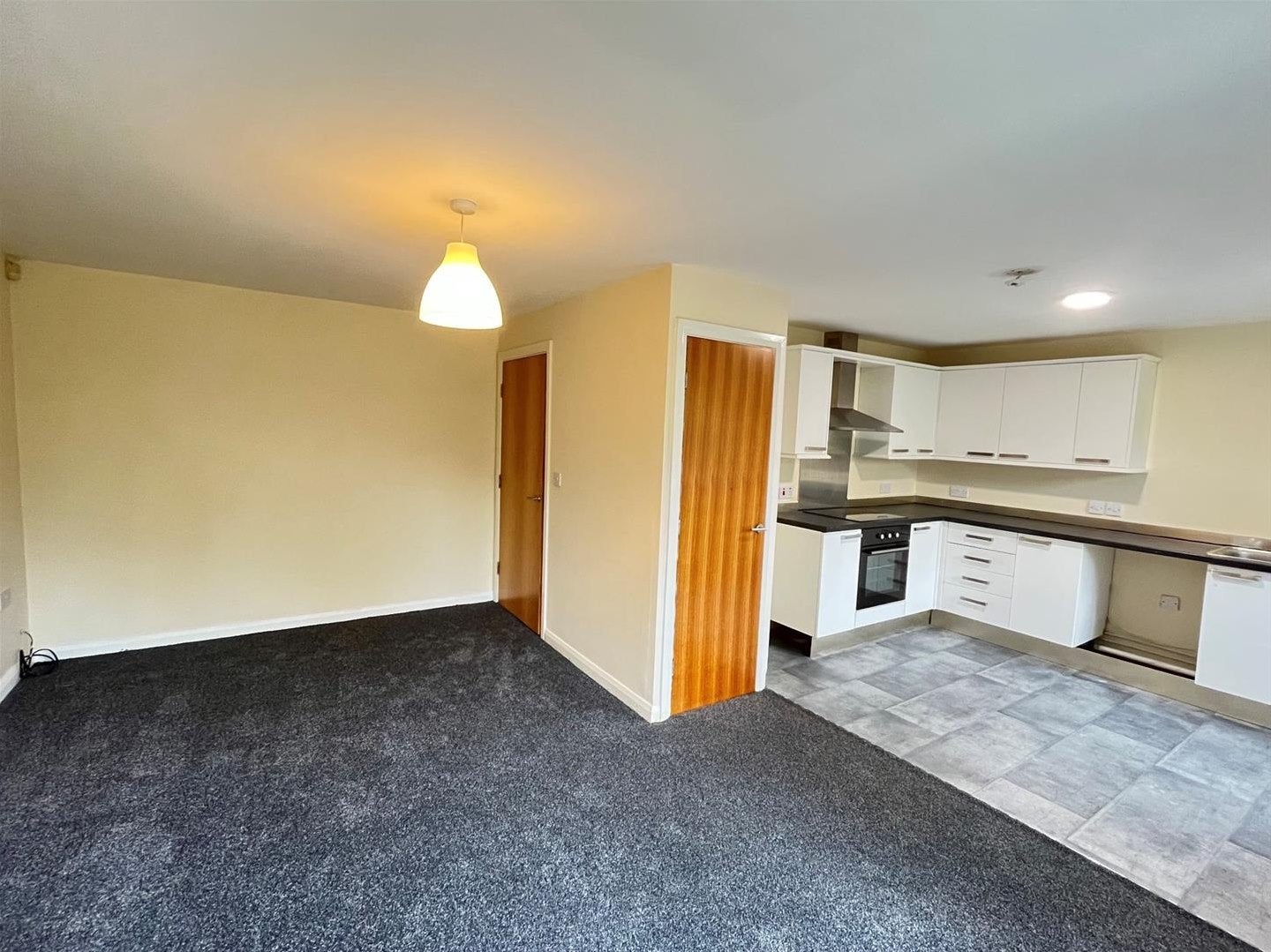 Flat Regency Gardens in Calderdale