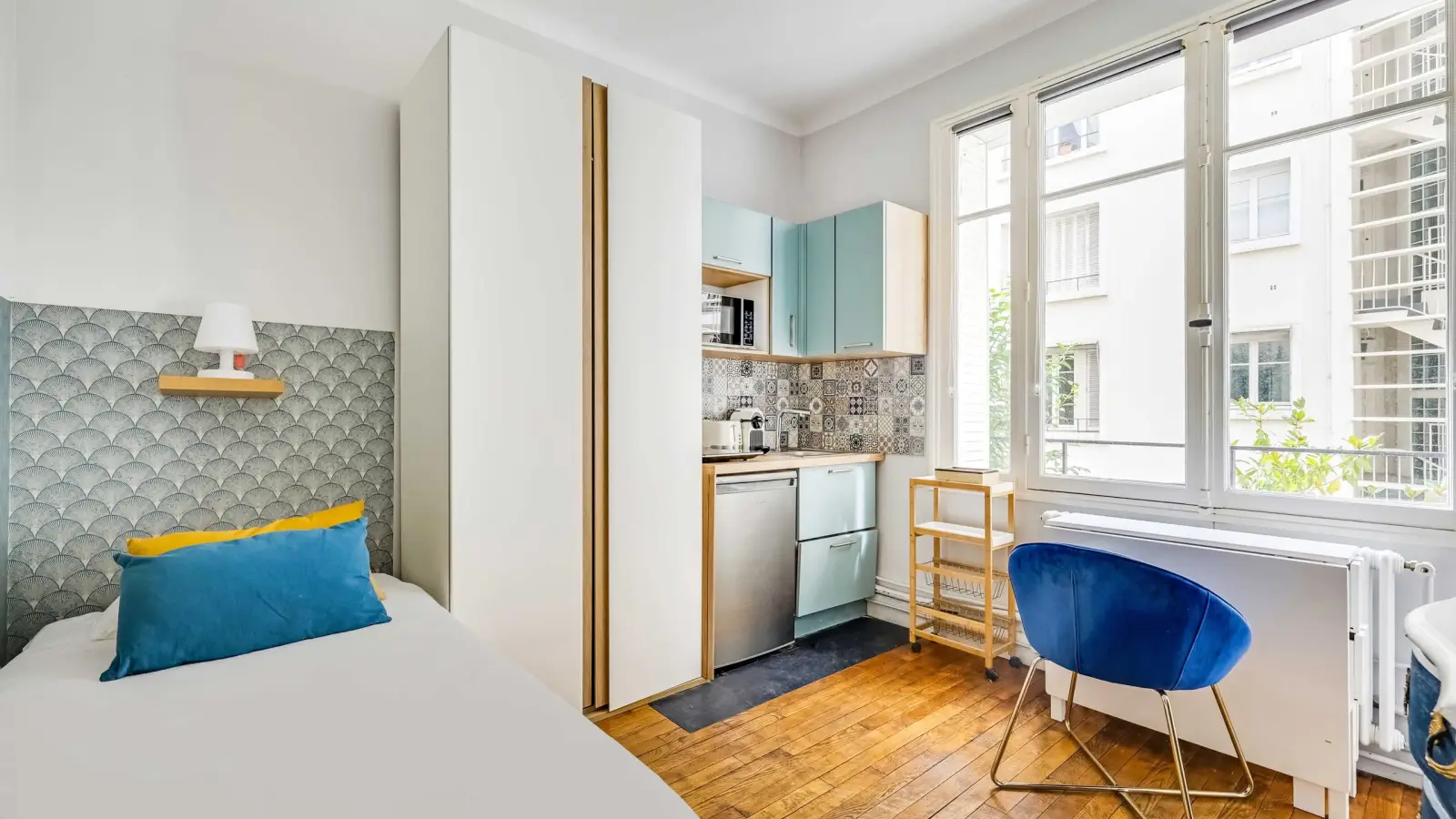 Room Rue de Franqueville in Paris
