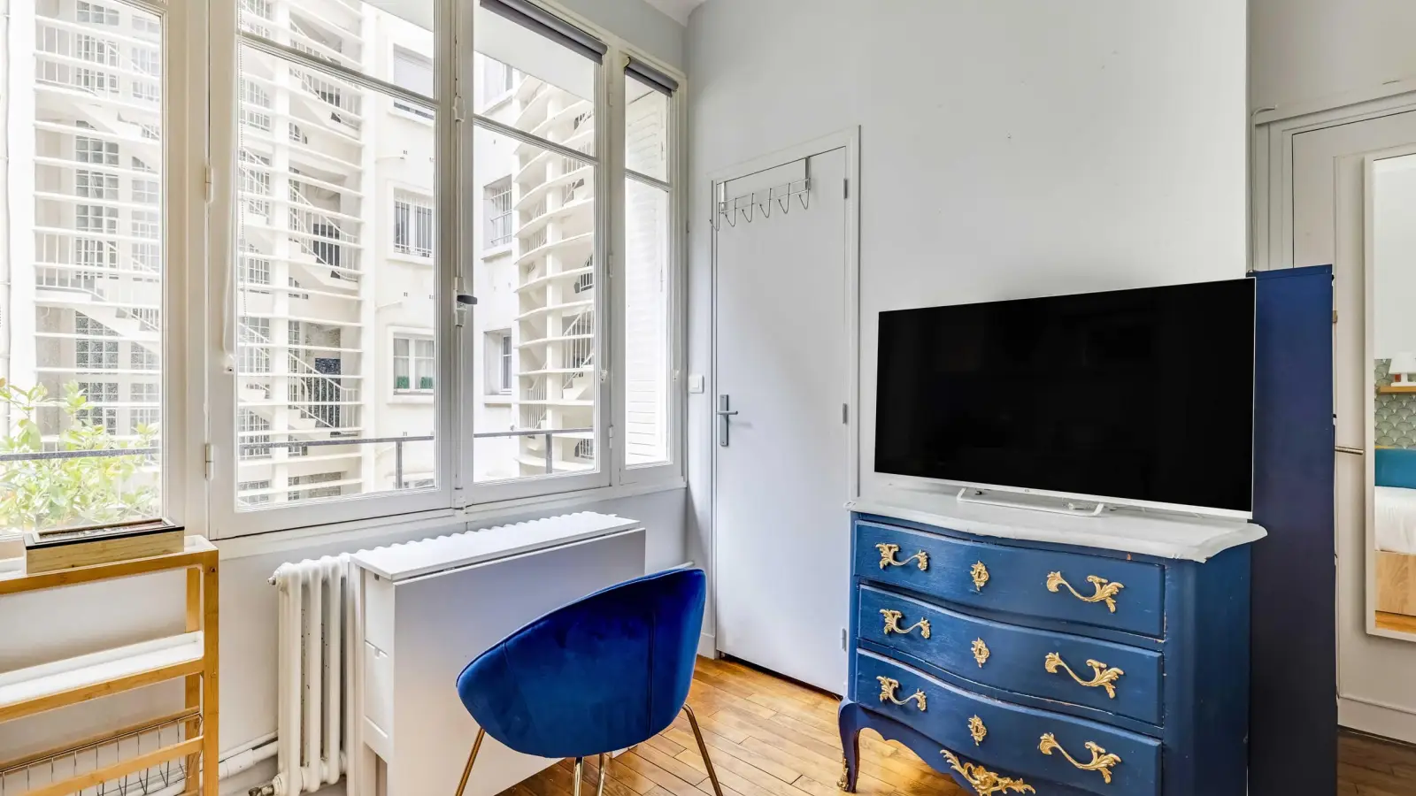 Room Rue de Franqueville in Paris