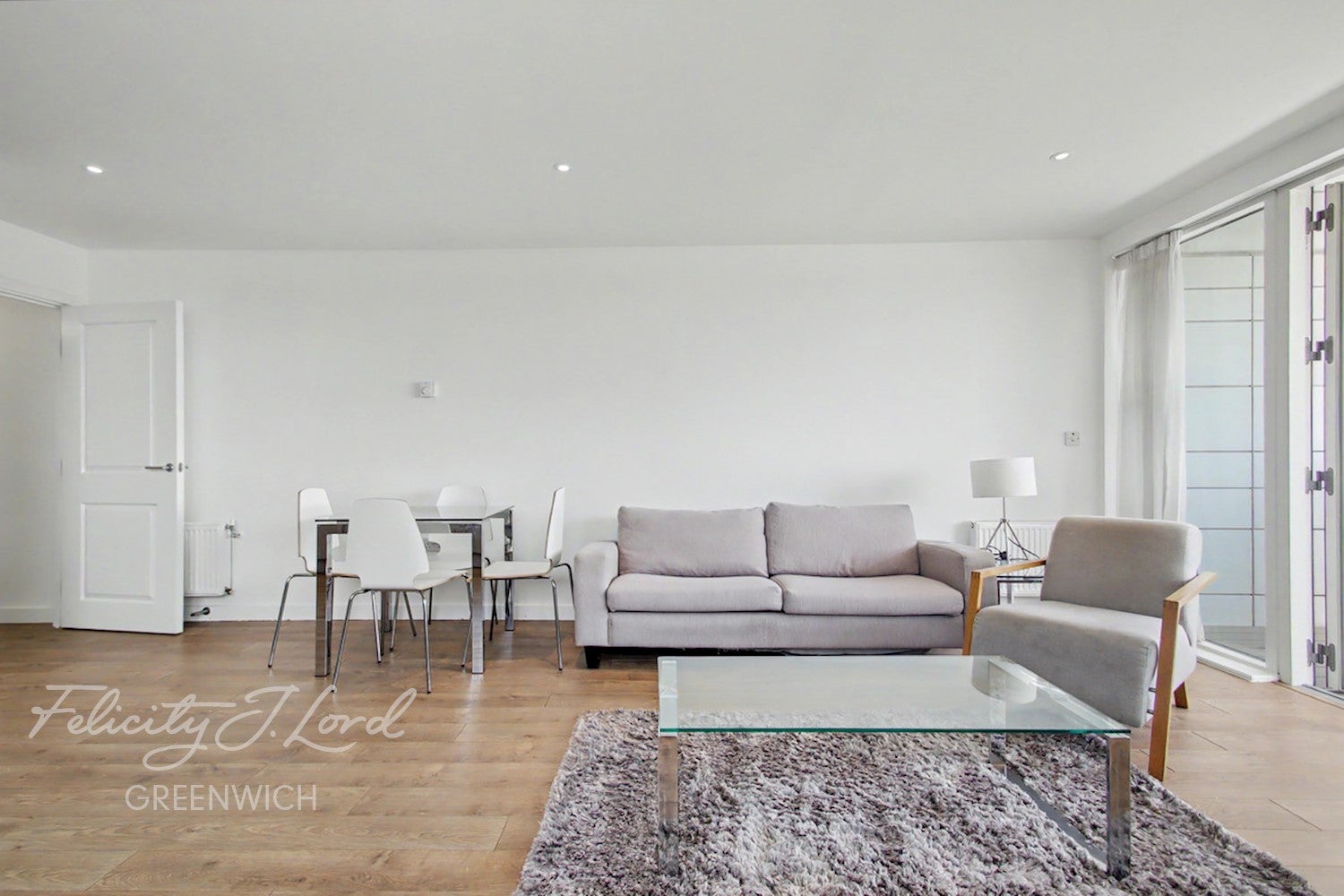 Flat Bessemer Place in Greater London
