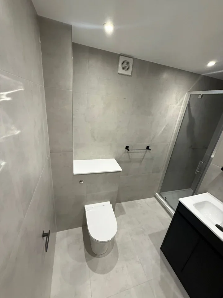 Flat Hoxton Street in Greater London