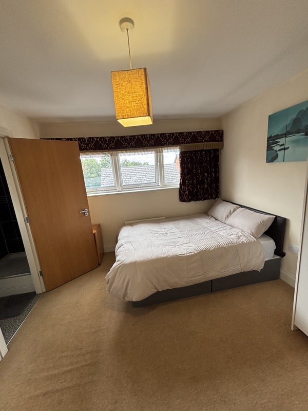 House Abbey Way in Hull