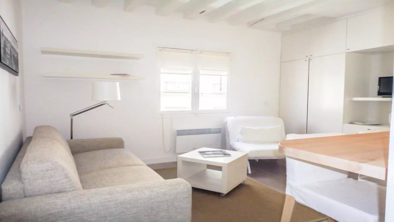 Appartement Place Goldoni à Paris