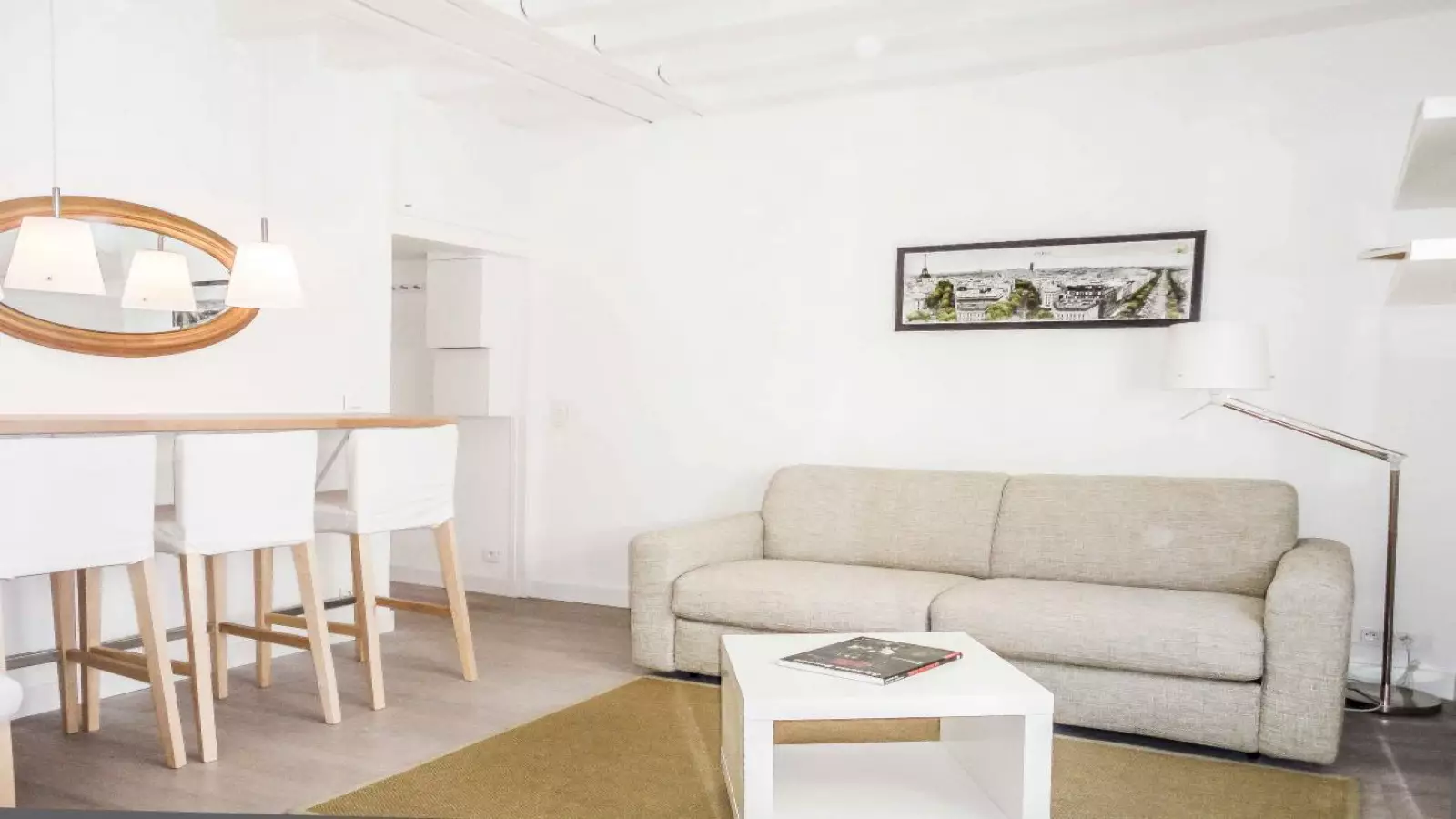 Flat Place Goldoni in Paris