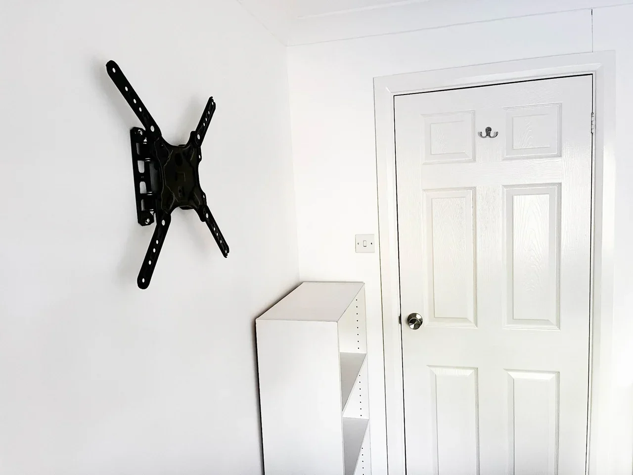 Room Thornton Close in Guildford
