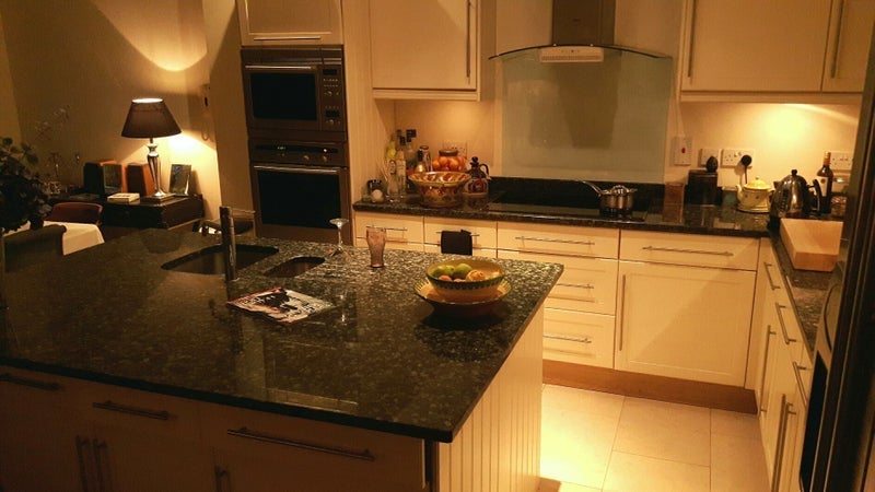 Room Gartmoor Gardens in Greater London