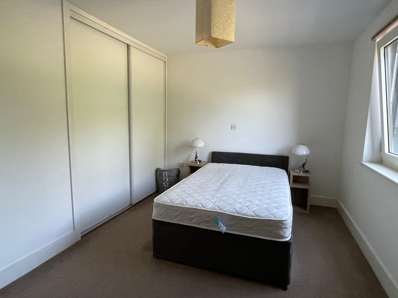 Flat Butetown Link in Cardiff