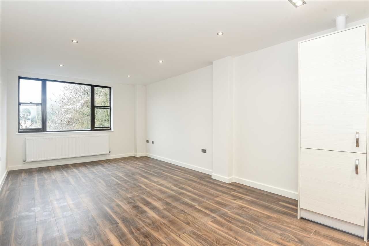 Flat Progress Road in High Wycombe