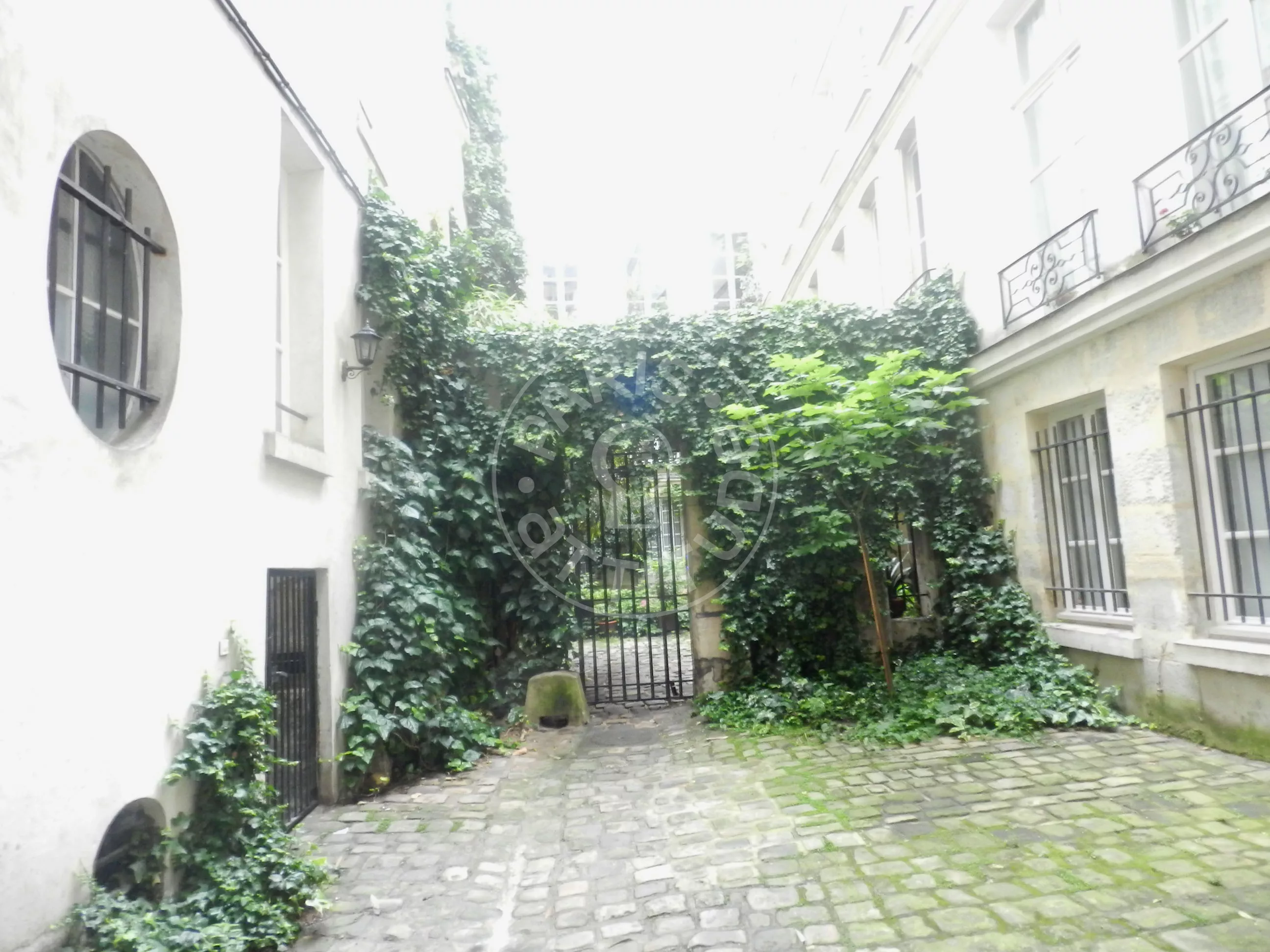 Appartement Rue Michel le Comte à Paris