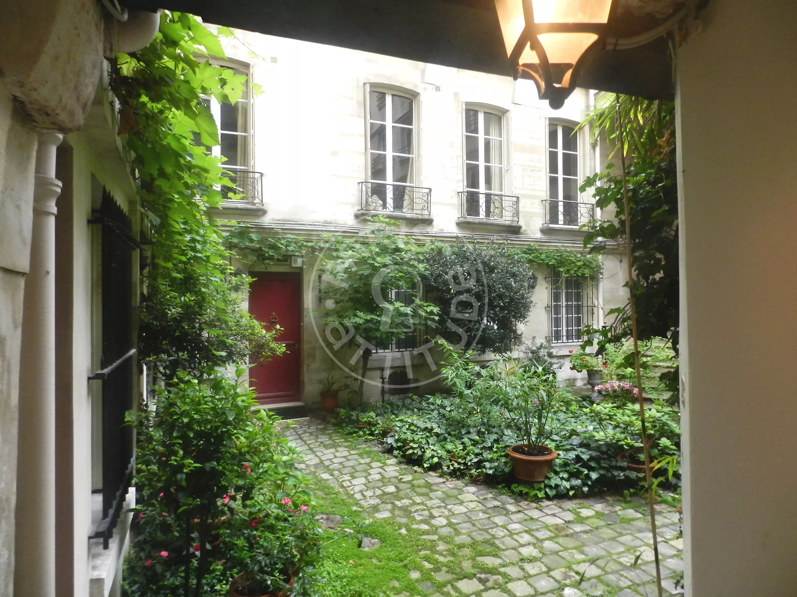 Appartement Rue Michel le Comte à Paris
