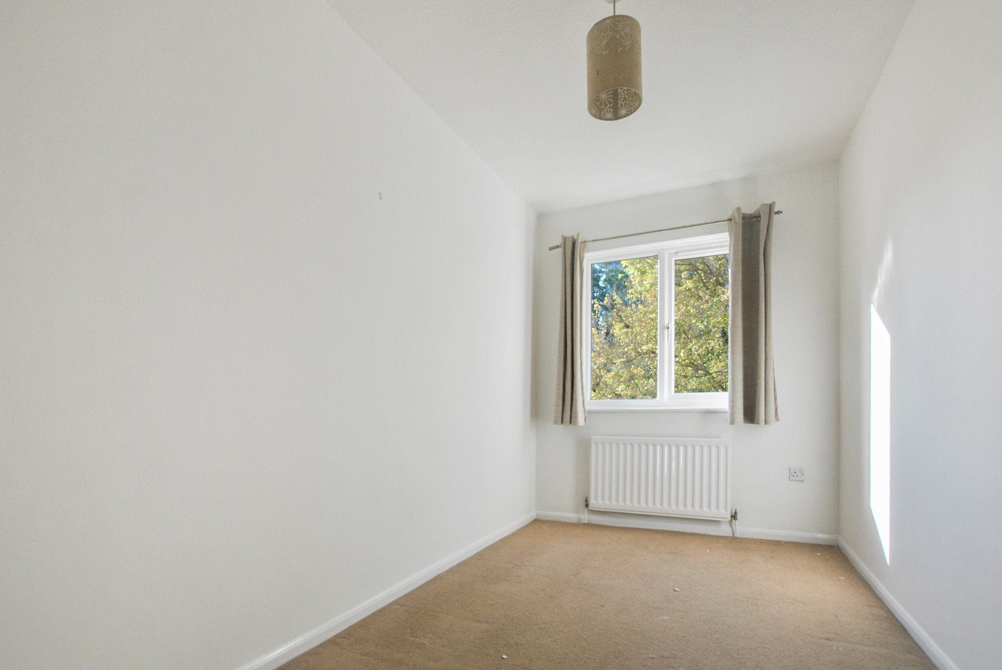 House Deans Gate Close in Greater London