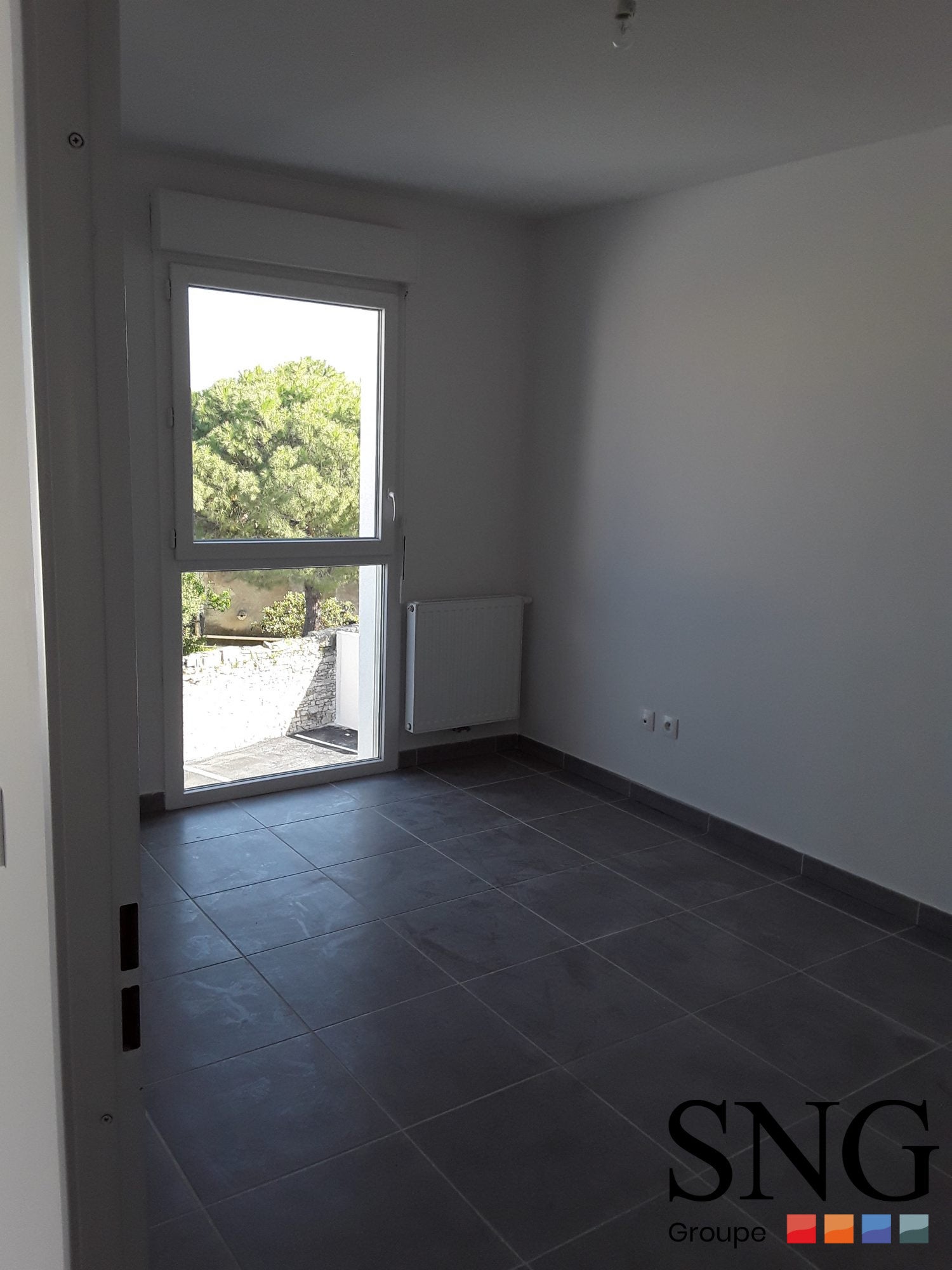Flat Rue de Cabrières in Saint-Gervasy
