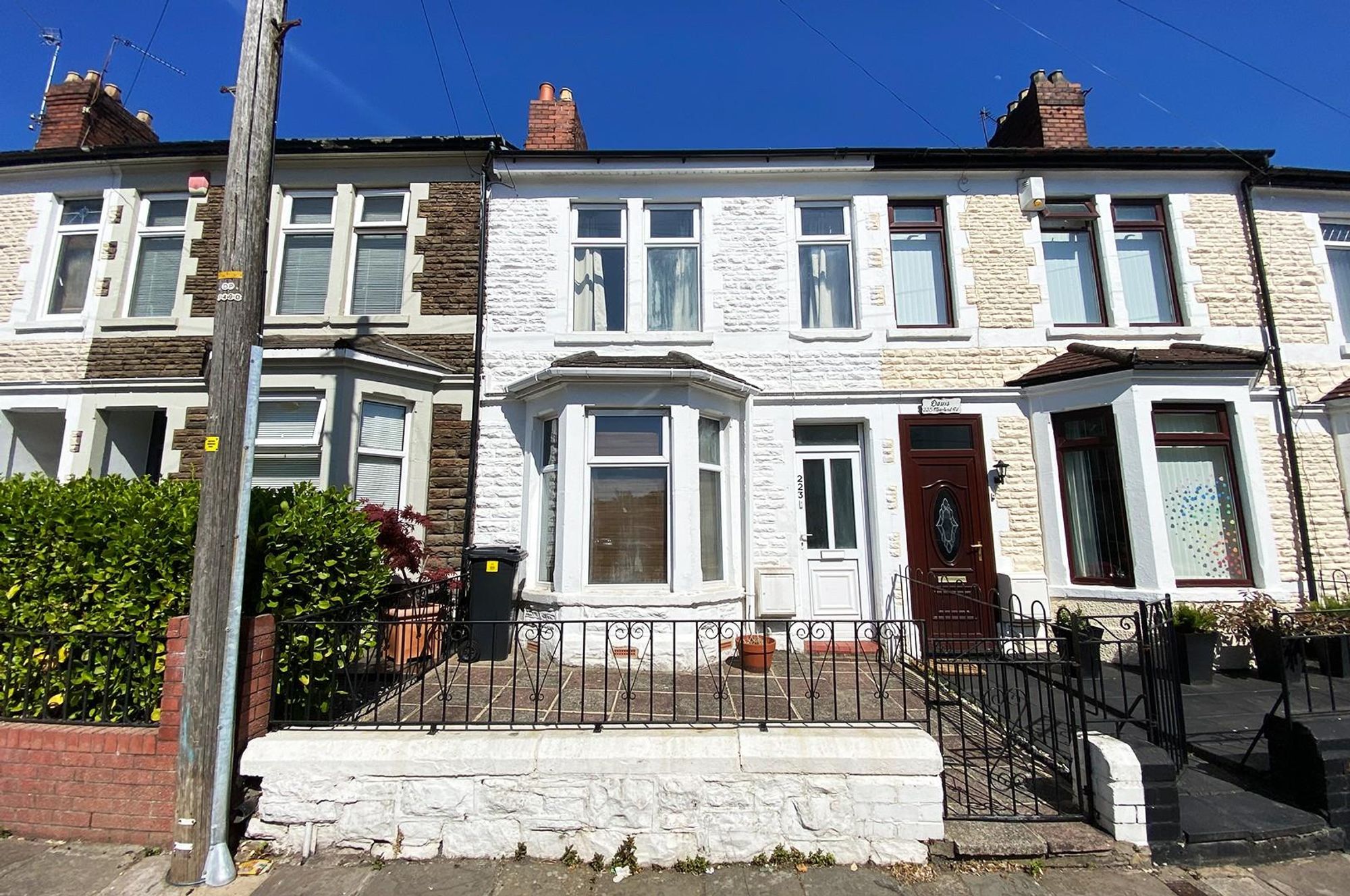 House Moorland Road in Cardiff