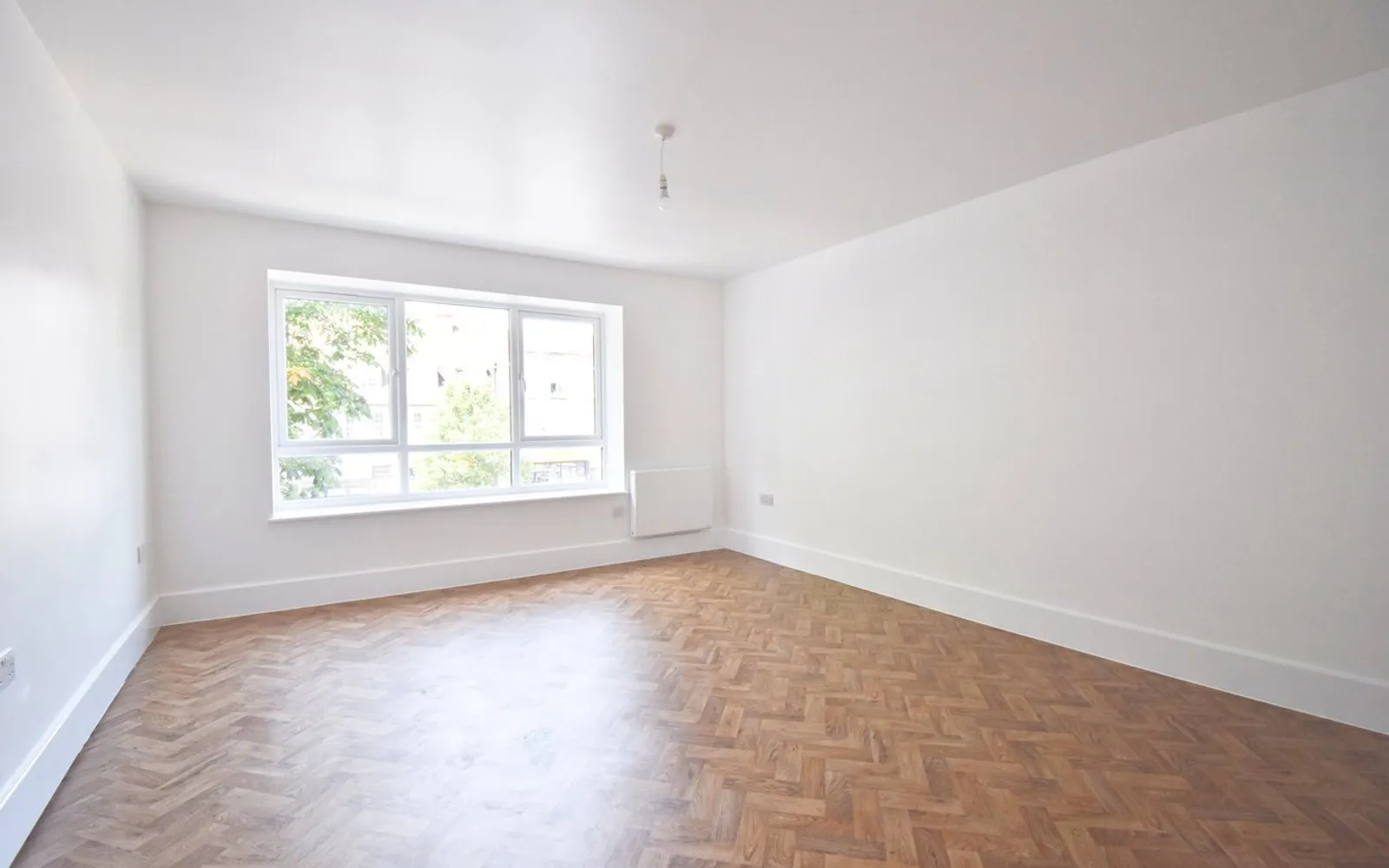 Flat Araby Corner in Borough of Spelthorne