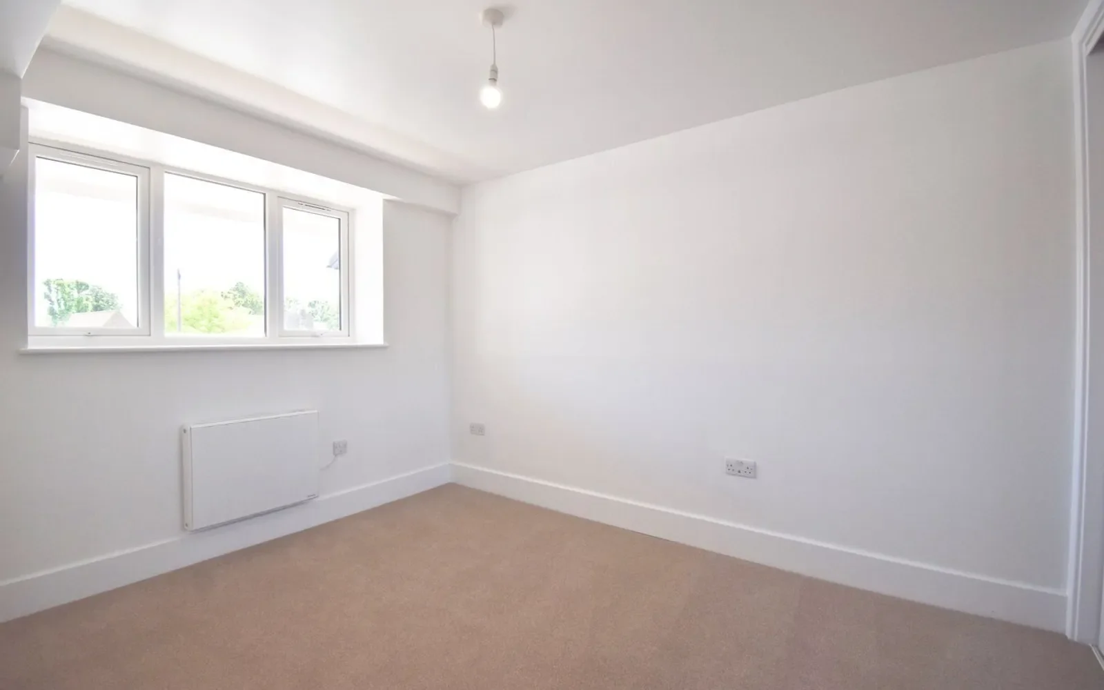 Flat Araby Corner in Borough of Spelthorne
