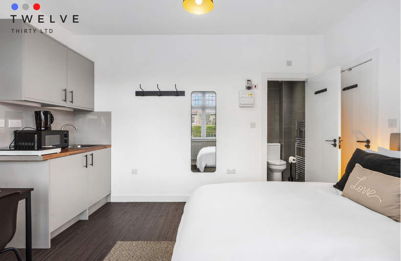 Room Upper Tulse Hill in Greater London