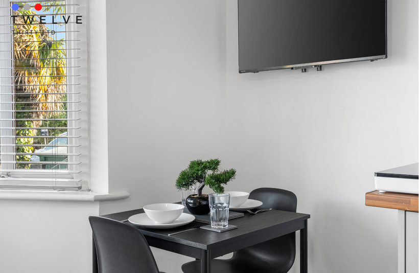 Room Upper Tulse Hill in Greater London