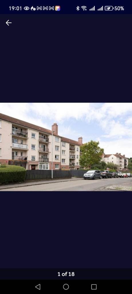 Flat Kerrycroy Avenue in Glasgow