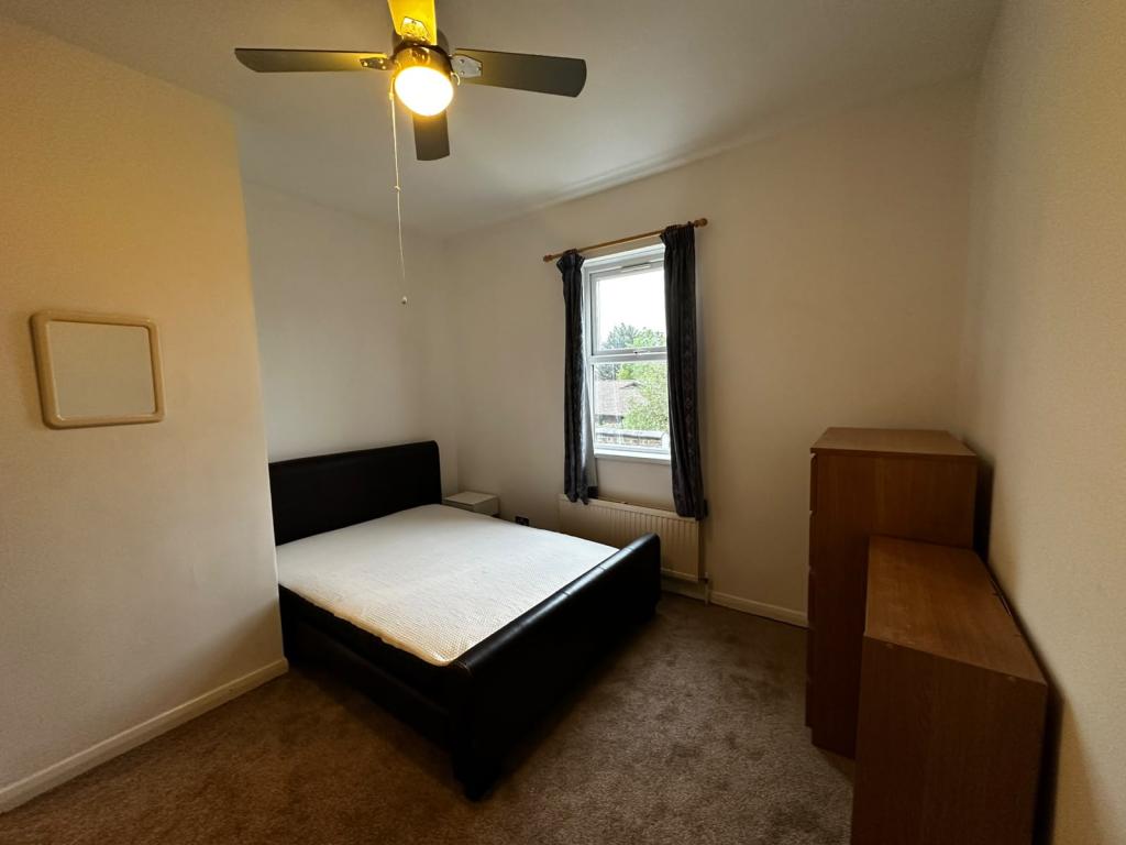 Flat Radcliffe Road in Greater London