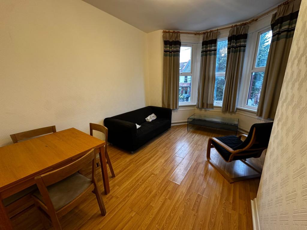 Flat Radcliffe Road in Greater London