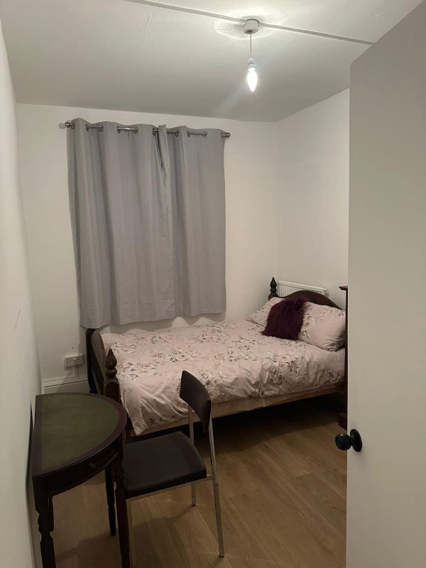 Room Neptune Street in Greater London