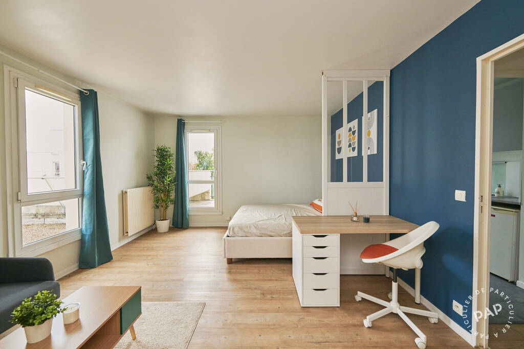 Room Allée Pablo Neruda in Évry