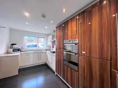 House Centurion Crescent in Newcastle-under-Lyme