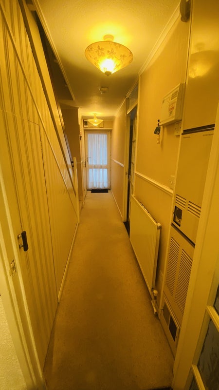 Room County Close in Birmingham