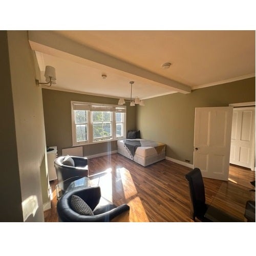 Flat Elsham Road in Greater London