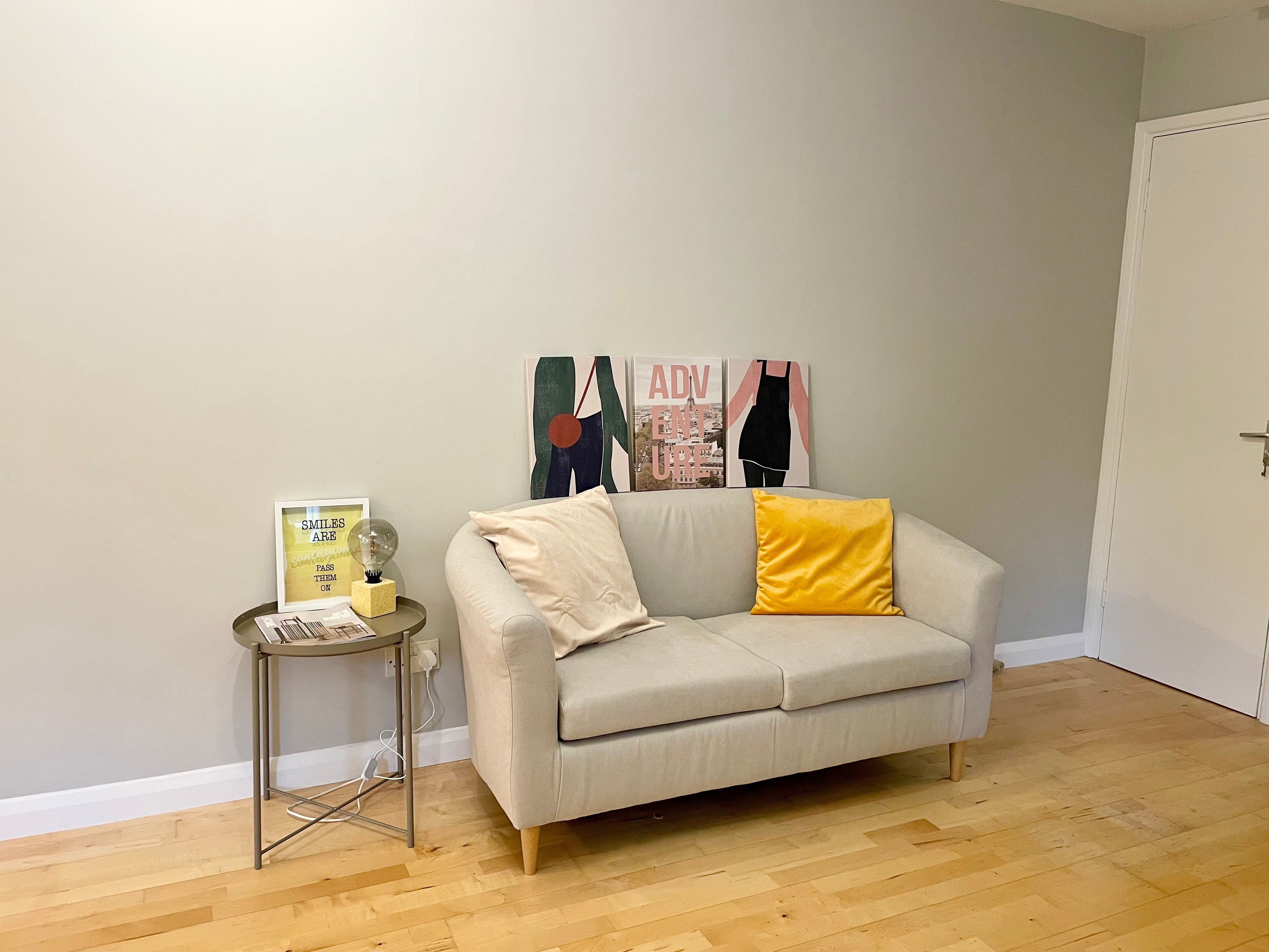 Flat Iffley Road in Greater London