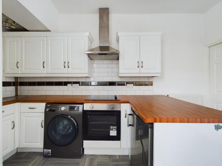 Flat Victoria Road in Borough of Pendle