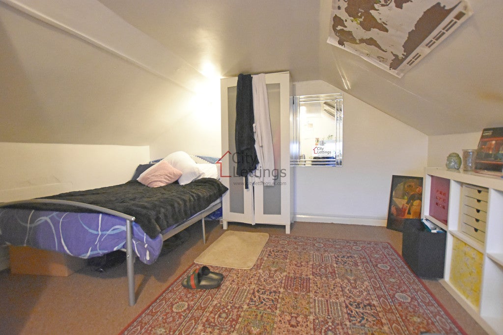 Flat Alfreton Road in Nottingham