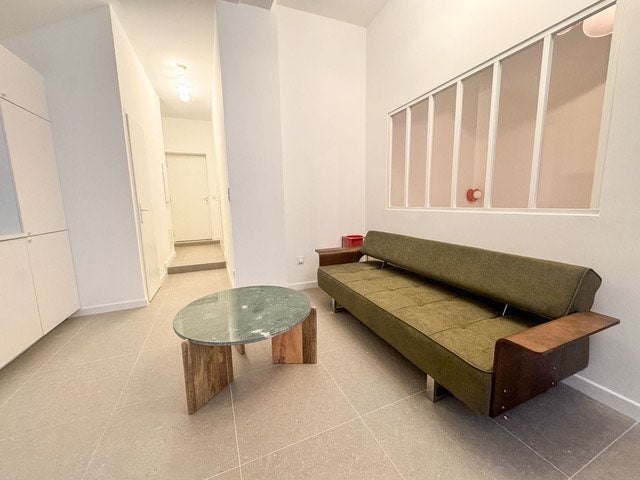 Flat Rue Daumier in Marseille