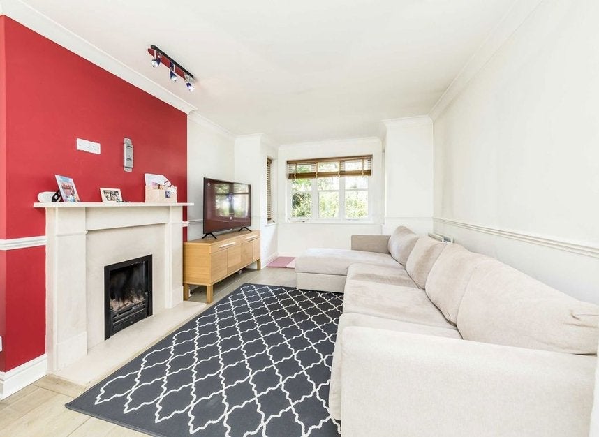 House Bainbridge Close in Greater London