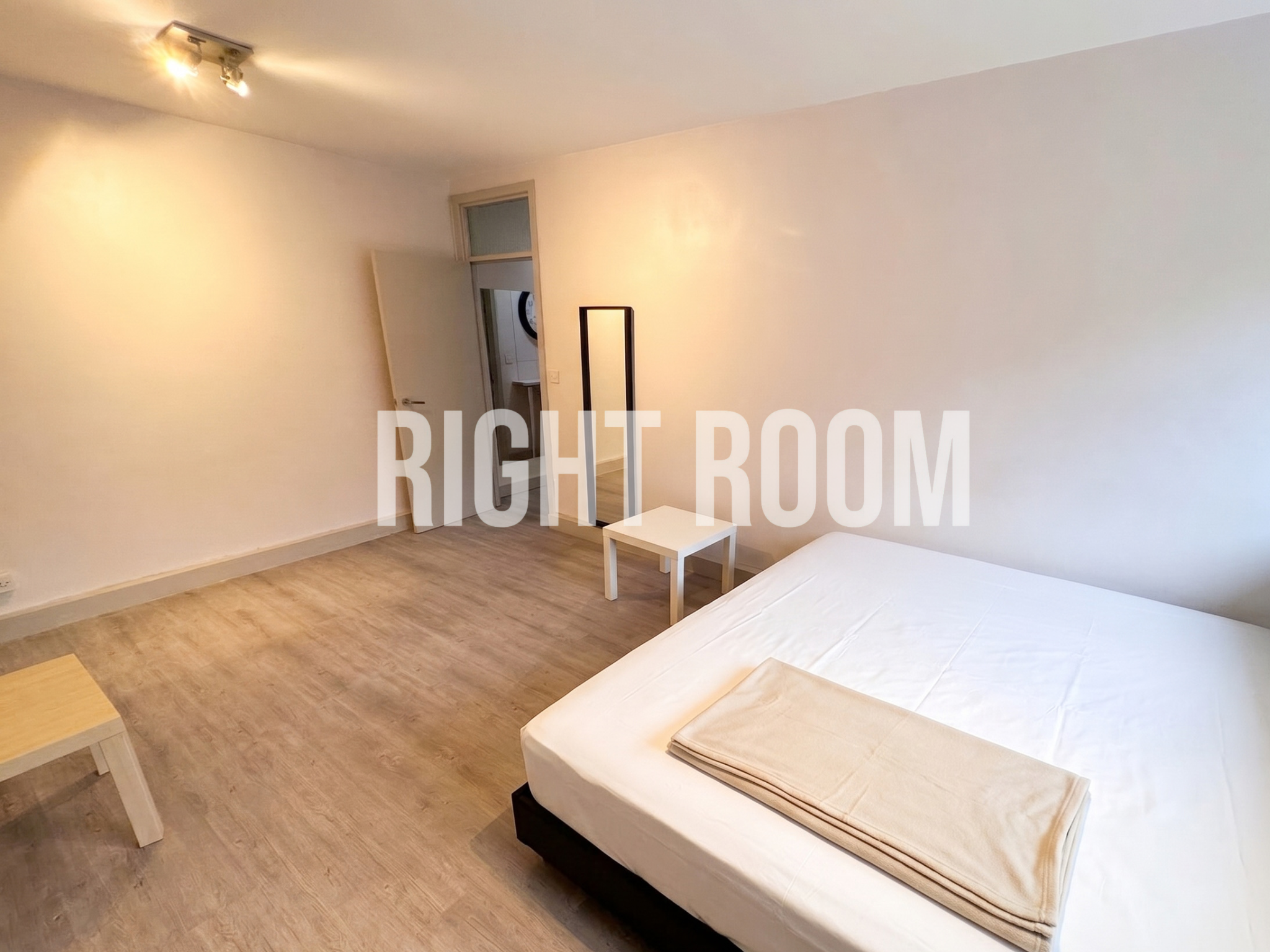 Flat Cricklewood Broadway in Greater London