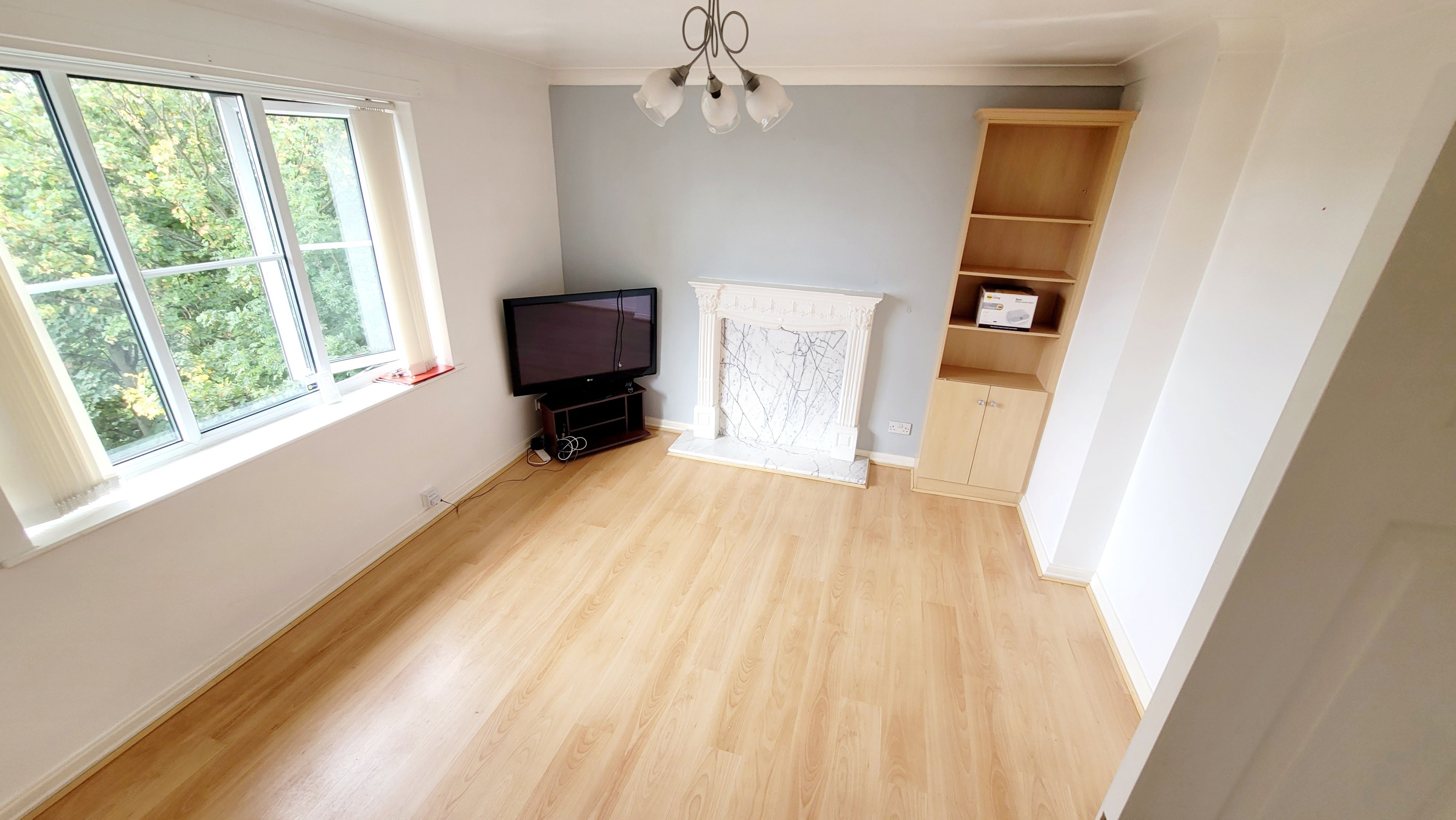 Flat Longview Drive in Salford