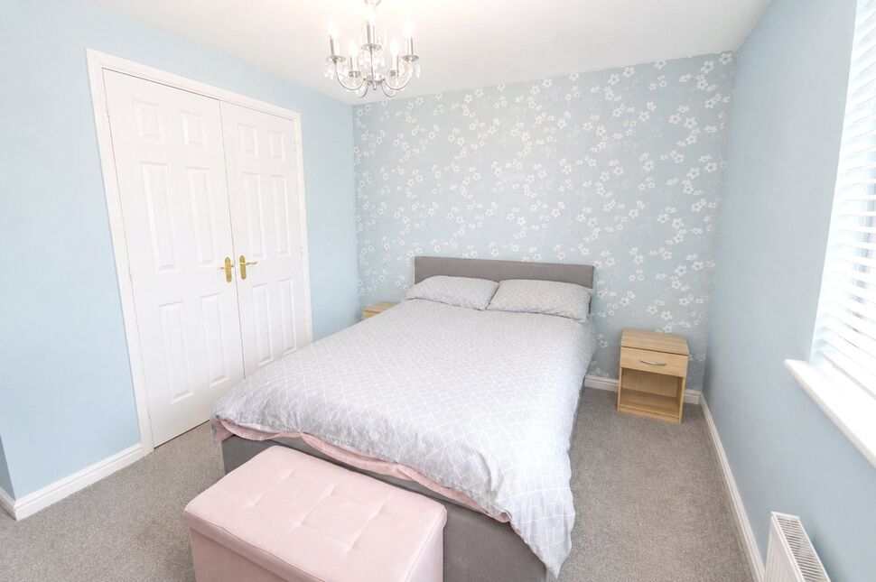 Flat Leyland Road in Bathgate