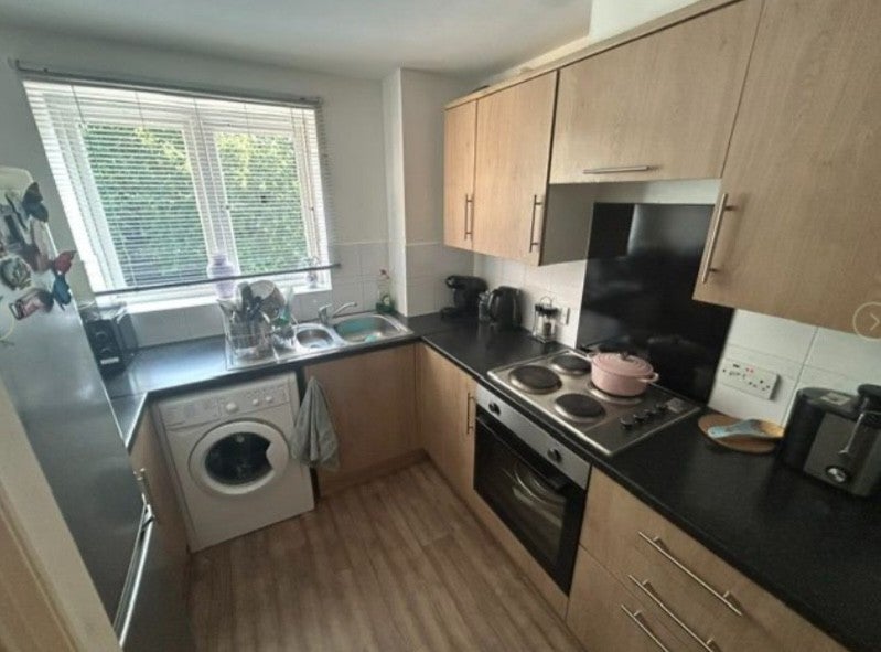 Flat Rushgrove Street in Greater London
