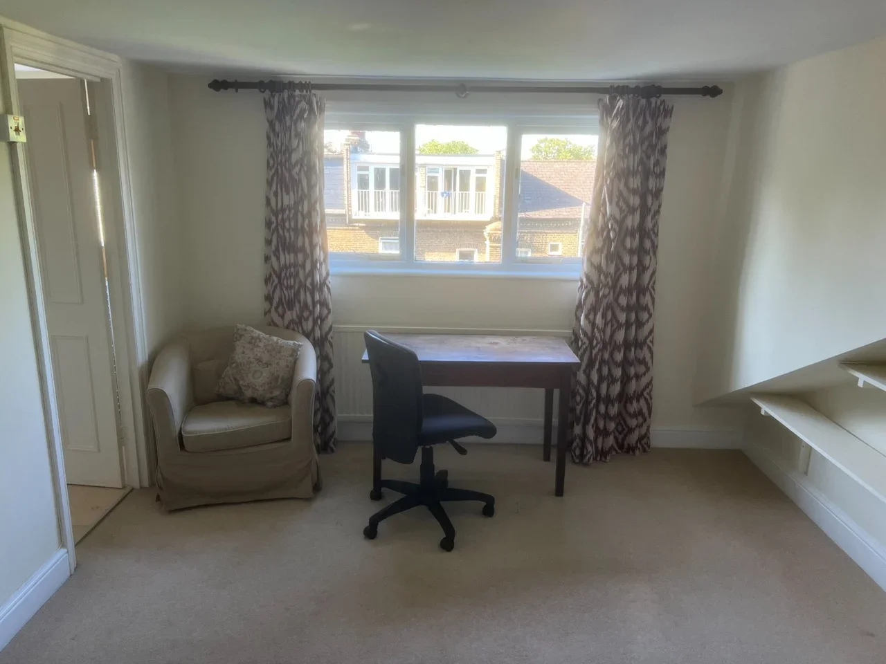 Flat Edith Road in Greater London