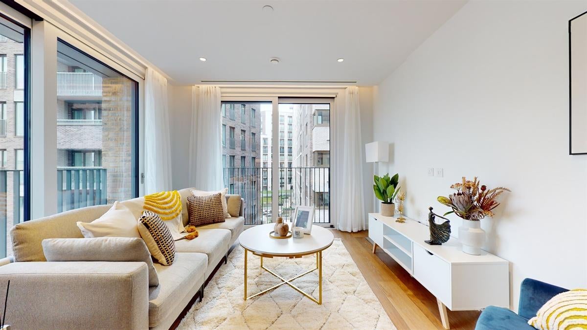 Flat Gough Street in Greater London