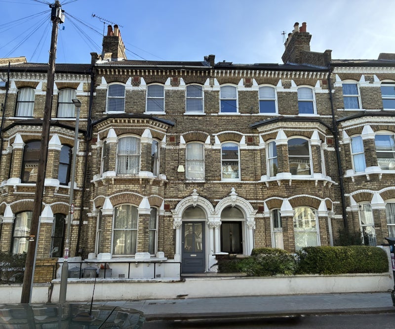 Flat Beauchamp Road in Greater London