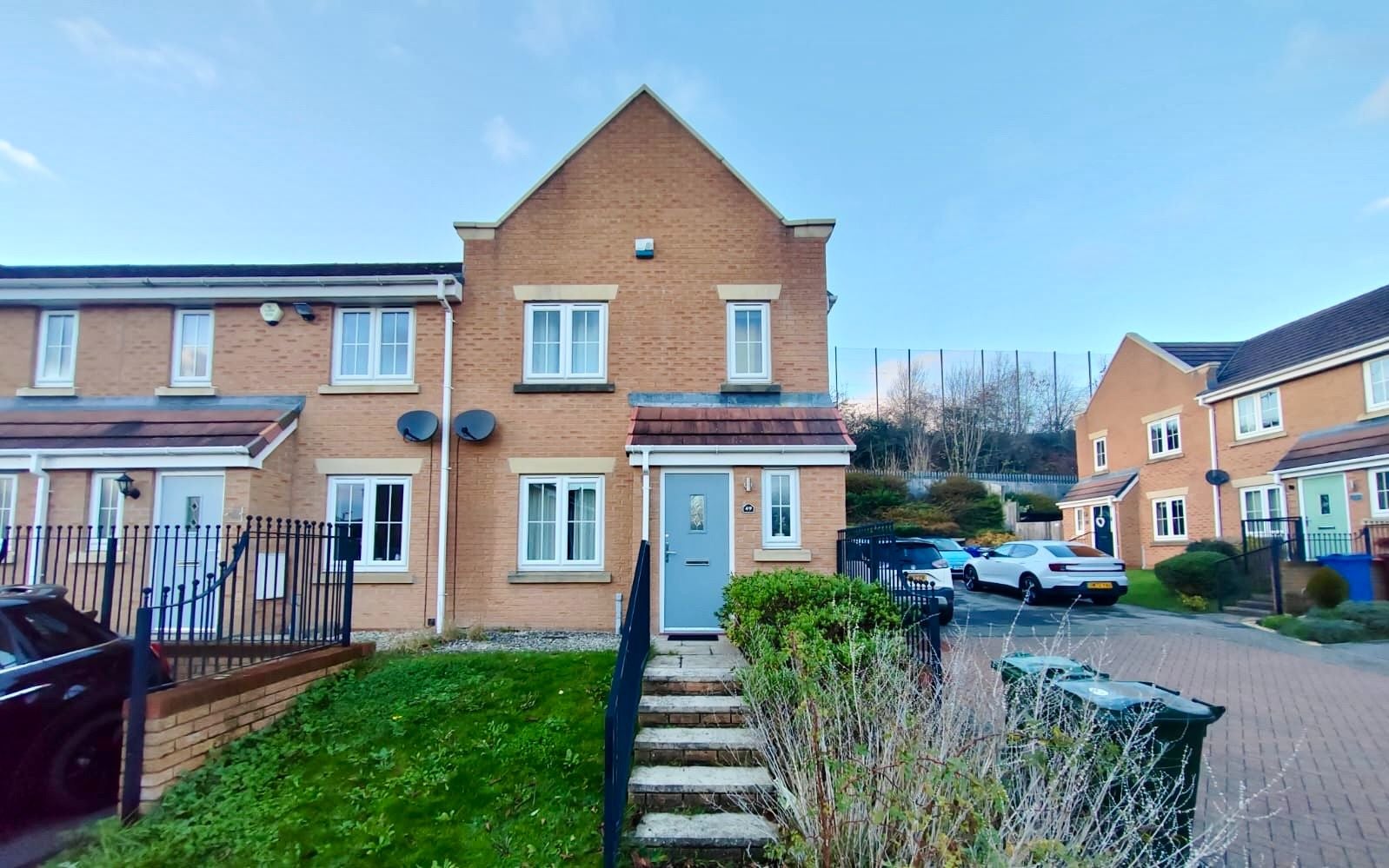 House Inchburn Crescent in Sheffield