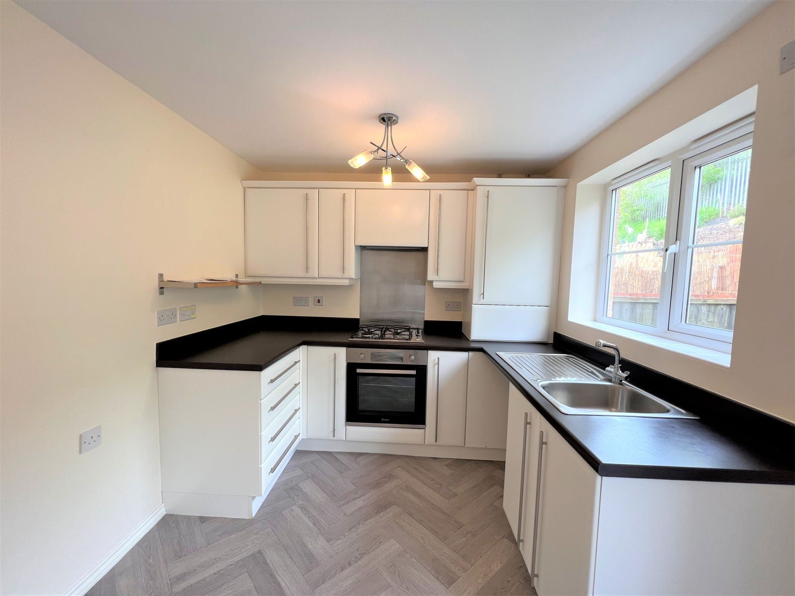 House Inchburn Crescent in Sheffield