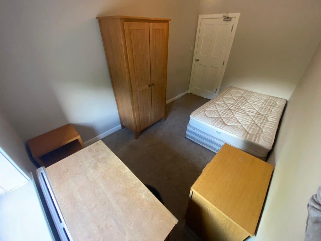 Room Dalkeith Road in City of Edinburgh