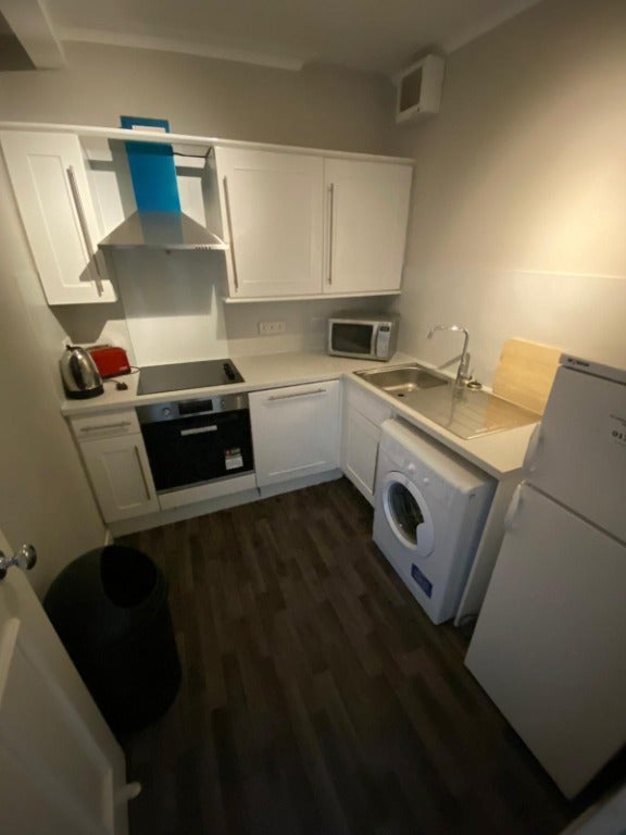 Room Dalkeith Road in City of Edinburgh