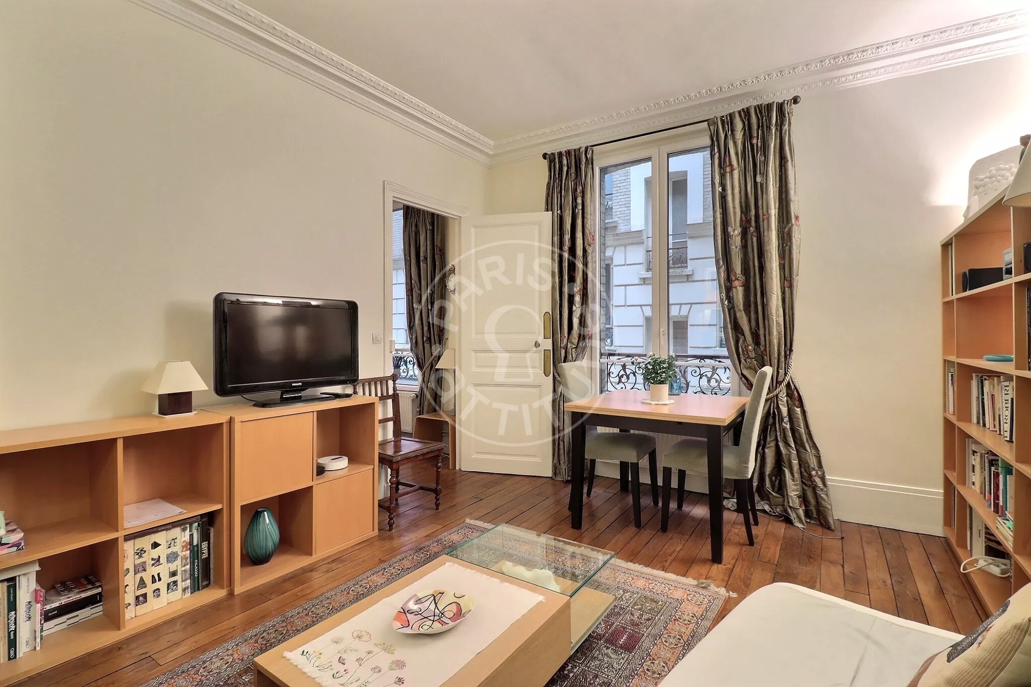 Flat Rue Broca in Paris
