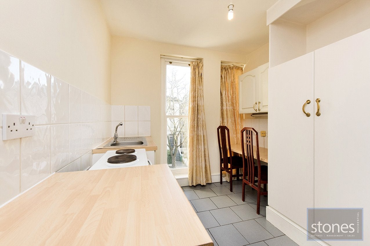 Flat Belsize Park in Greater London
